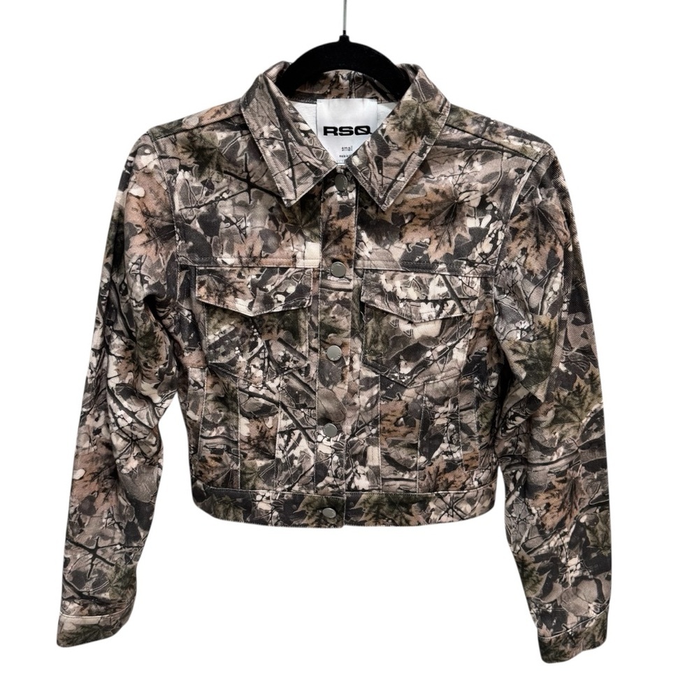 RSQ Jean Denim Jacket  Camo Hunting Women's Sz S Crop Cropped Button Front